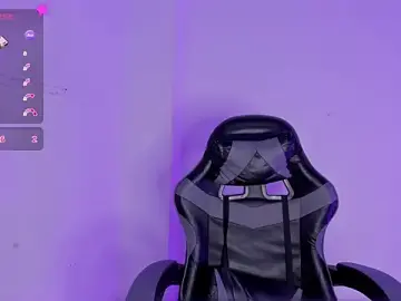 Stripchat Sex Cam of Isabella_Moon9