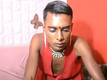 Stripchat Live Sex Cam of Indianglamorous_2