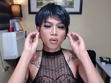 Stripchat Sex Cam of DazzlingroseHorsecock