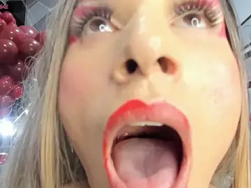 Stripchat Free Porn Cam of shantala_nastasiia