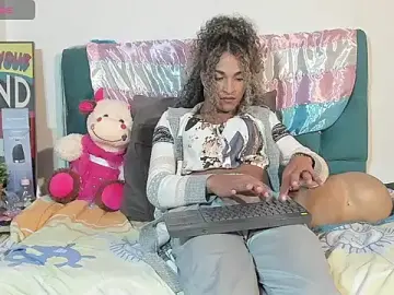 Stripchat Free Porn Cam of StefanyMiler
