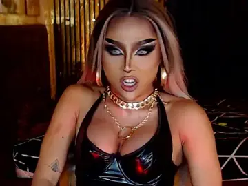 Stripchat Best Webcam of MassiveCockTrans