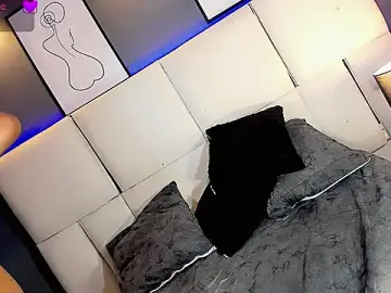 Stripchat Live Sex Cam of Kornylovee