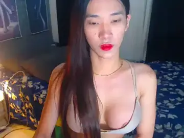 Stripchat Free Porn Cam of yourasiandoll