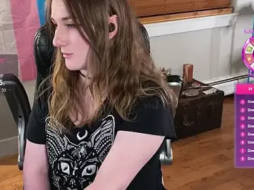 Stripchat Nude Webcam of luluvaladon
