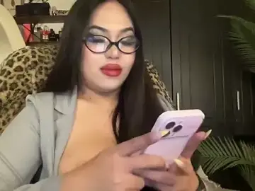 Stripchat Free Live Porn of XGoodnessGracious