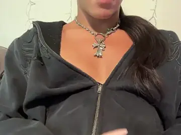 Stripchat Adult Webcams of tsjaden777