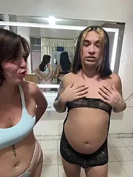 Stripchat Free Porn Cam of Sweet_vicky_hot