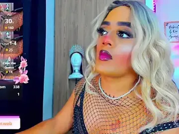 Stripchat Live Sex of Amber_bigdick22