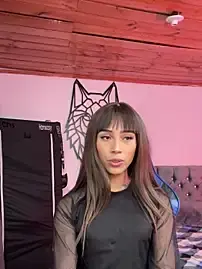 Stripchat Sex Cam of Sweet-Cris