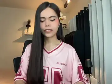 Stripchat Free Porn Cam of Princess_Material