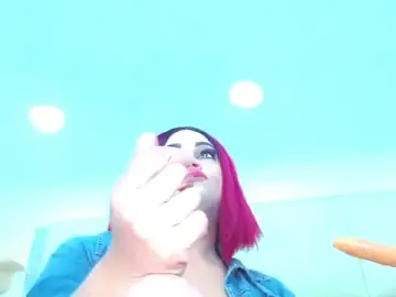 Stripchat Free Porn Cam of NharaBigCock