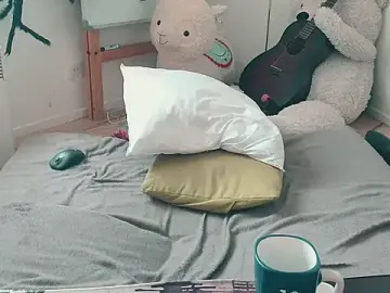 Stripchat Live Sex of CeriseLapine