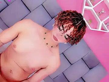 Stripchat Best Webcam of Nauthy_girl