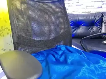 Stripchat Nude Webcam of Heidy_Sumers