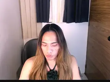 Stripchat Free Porn Cam of hugecock_kate