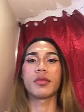 Stripchat Live Porn of hugecock_kate