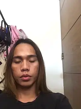 Stripchat Sex Chat of hugecock_kate