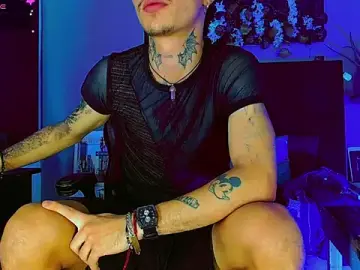 Stripchat Free Porn Cam of HannibalLester