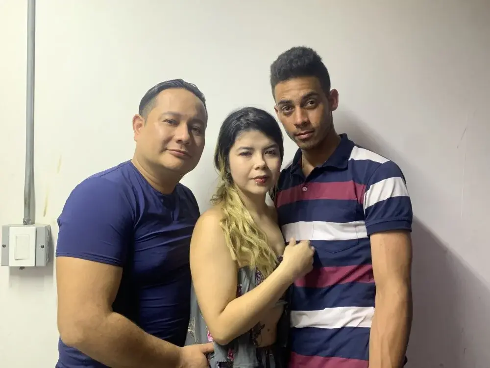 CamilaGirlAndTwoBoy