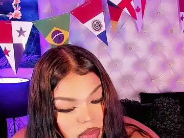 Stripchat Best live sex cam show of Keira_Fox31