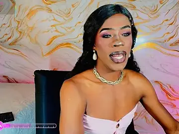 Stripchat Adult Webcam of EbonyHansNight