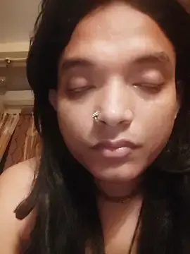 Stripchat Sex Cam of SweetTsAngel