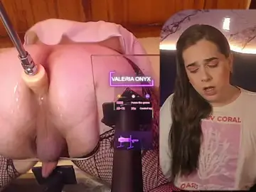 Stripchat Watch Live Sex Cams of ValeriaOnyx