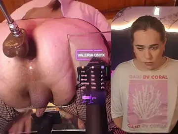 Stripchat Watch Live Sex Cams of ValeriaOnyx