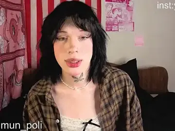 Stripchat Sex Cam of polimun