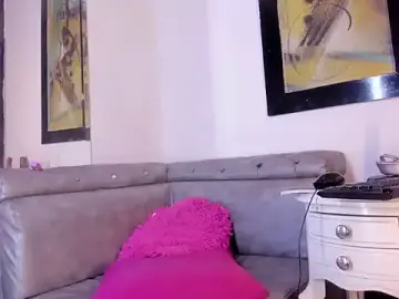 Stripchat Live Sex Cam of Ciara_HotTs