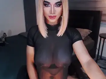Stripchat Free Live Porn of MistressAica