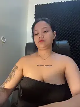 Stripchat Free Porn Cam of lexi_harper