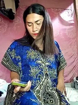 Stripchat Free Porn Cam of Maricar16