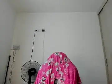 Stripchat Sex Cam of _juliana_star_