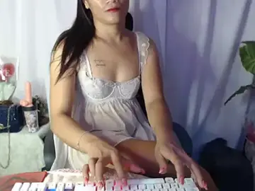 Stripchat Live Sex Cam of hot_gold69