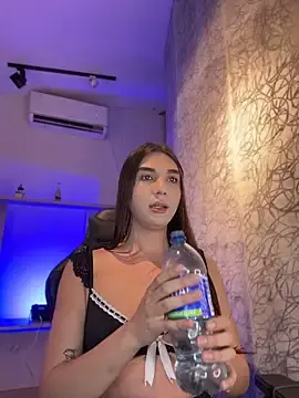 Stripchat Adult Webcams of saracaball_