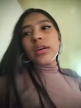 Stripchat Nude Webcam of squirtcati