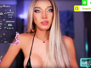 Stripchat Adult Video Chat of UrDominantBella