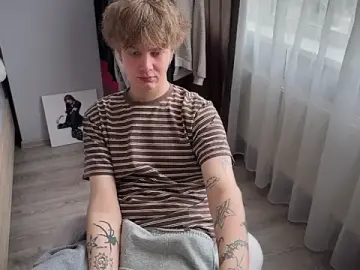 Stripchat Best live sex cam show of olivertasty