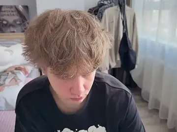 Stripchat Watch Live Sex Cams of olivertasty