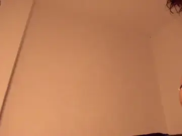 Stripchat Free Porn Cam of Mia_for_you_lovee