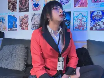 Stripchat Free Porn Cam of snowblack_