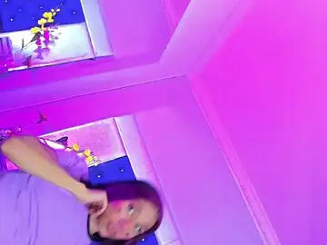 Stripchat Live Sex Cam of Sammybitchx