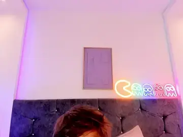 Stripchat Sex Cam of Liam_Leone