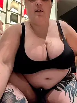 Stripchat Live Sex Cam of LadyRochester