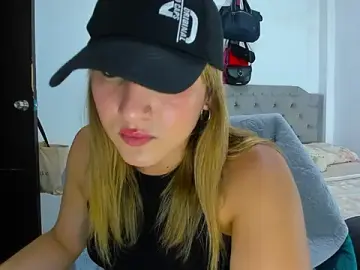 Stripchat Best live sex cam show of Doll_Andrea