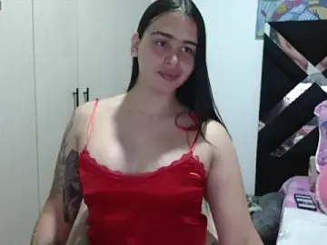 Stripchat Free Porn Cam of SarithaBunny