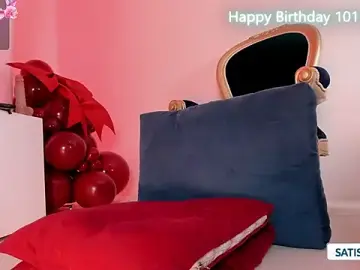Stripchat Free Live Porn of JESSI_NAOMI
