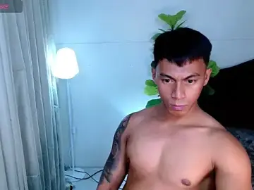 Stripchat Free Porn Cam of PinooyMilker